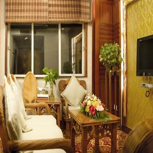 King Land Hotel